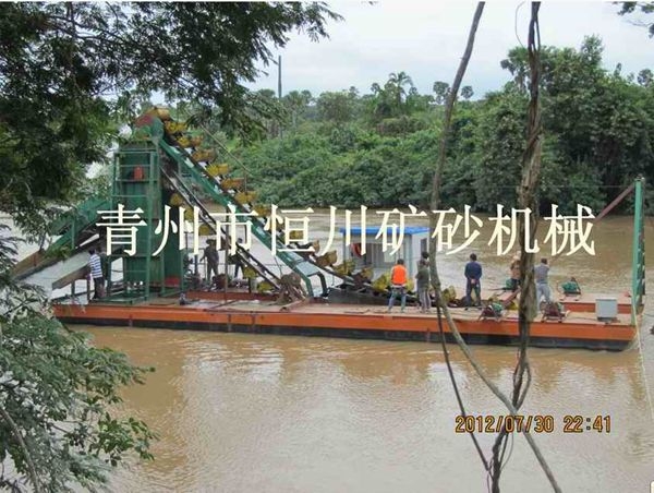 蘇丹淘金船